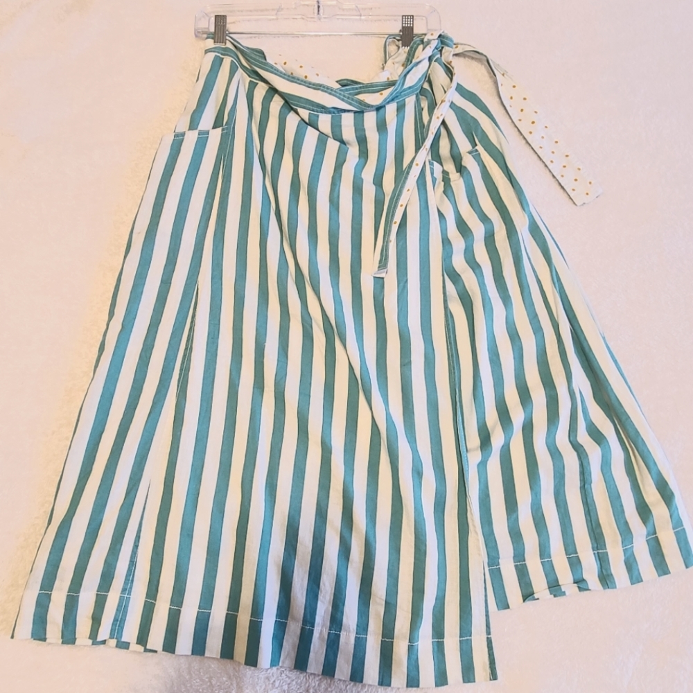 Anthropologie green and white stripe wrap skirt, size XL.